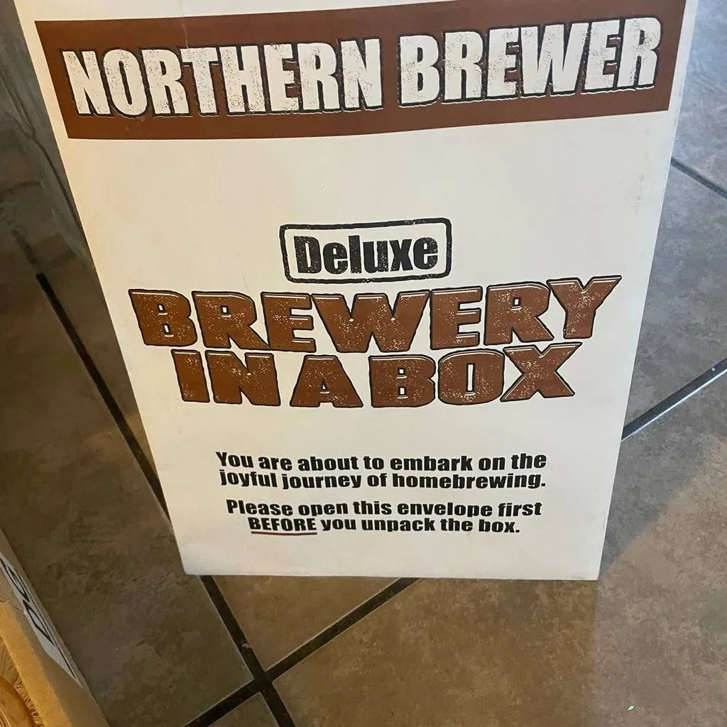 NORTHERN BREWER Deluxe Homebrew Starter Kit - Selzalot